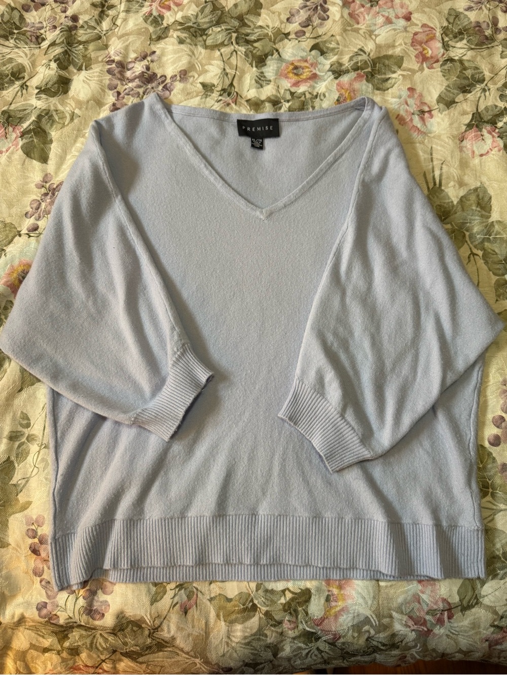 Premise Light Blue V-Neck Dolman Sleeve Sweater XL Soft Knit Pullover
